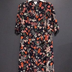 LuLaRoe Shirley S
